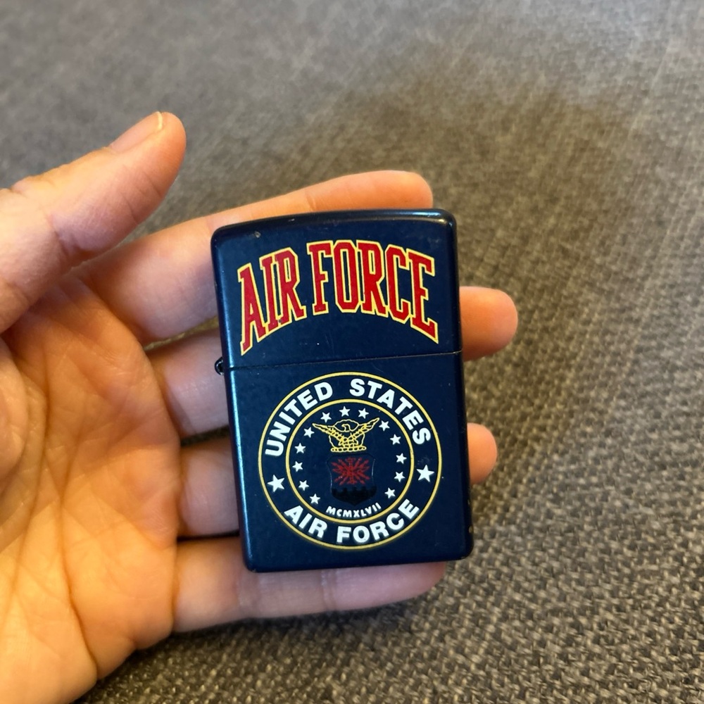 US Air Force Zippo Lighter Navy Blue XVI MADE IN USA Vantage